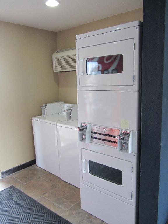 Howard Johnson By Wyndham Odessa Tx Eksteriør billede