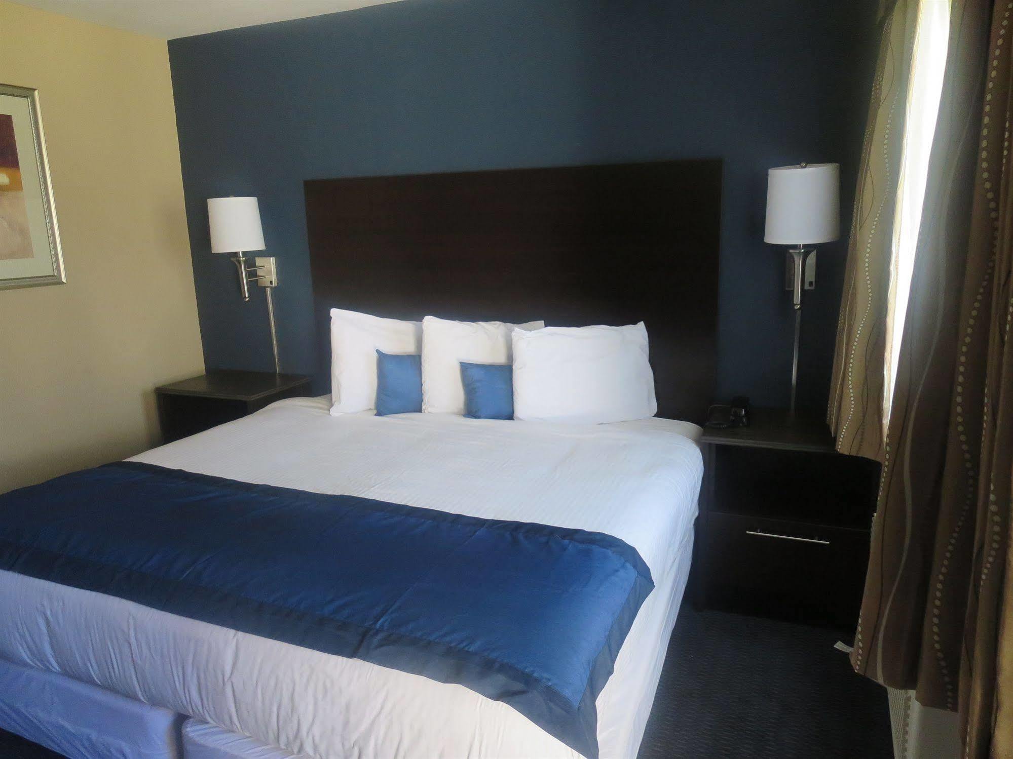 Howard Johnson By Wyndham Odessa Tx Eksteriør billede