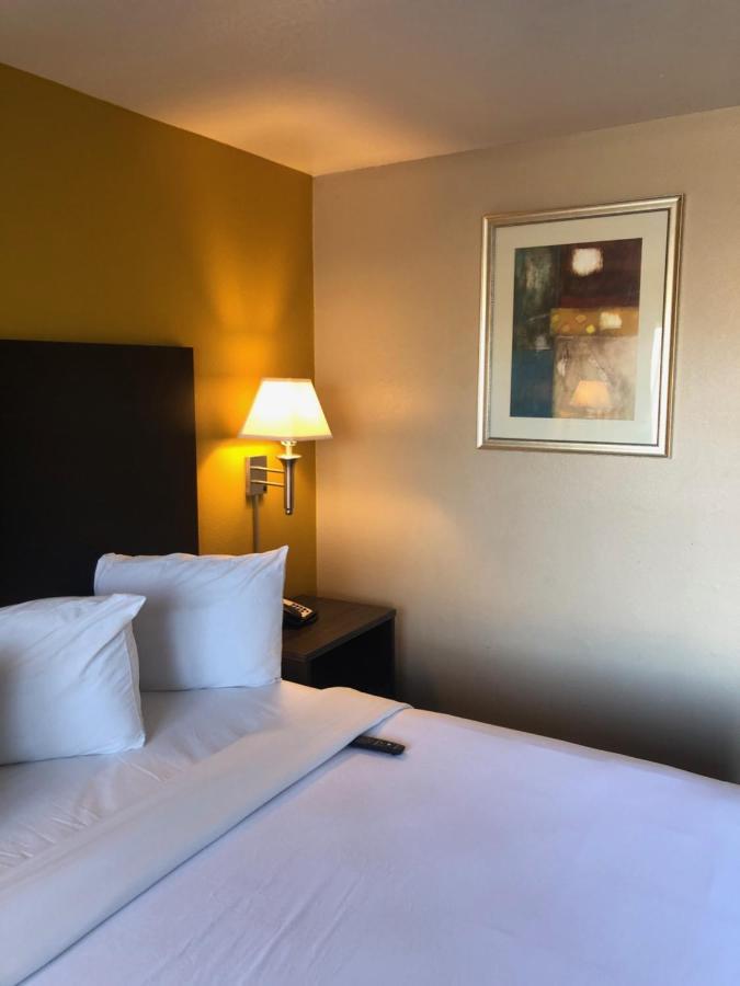 Howard Johnson By Wyndham Odessa Tx Eksteriør billede