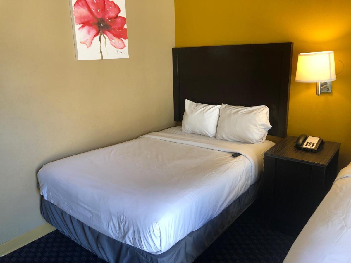 Howard Johnson By Wyndham Odessa Tx Eksteriør billede